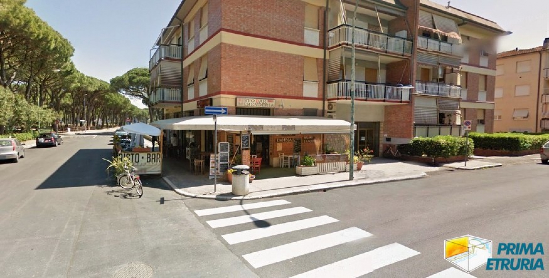 - MARINA DI GROSSETO - VENDESI ATTIVITà DI BAR 