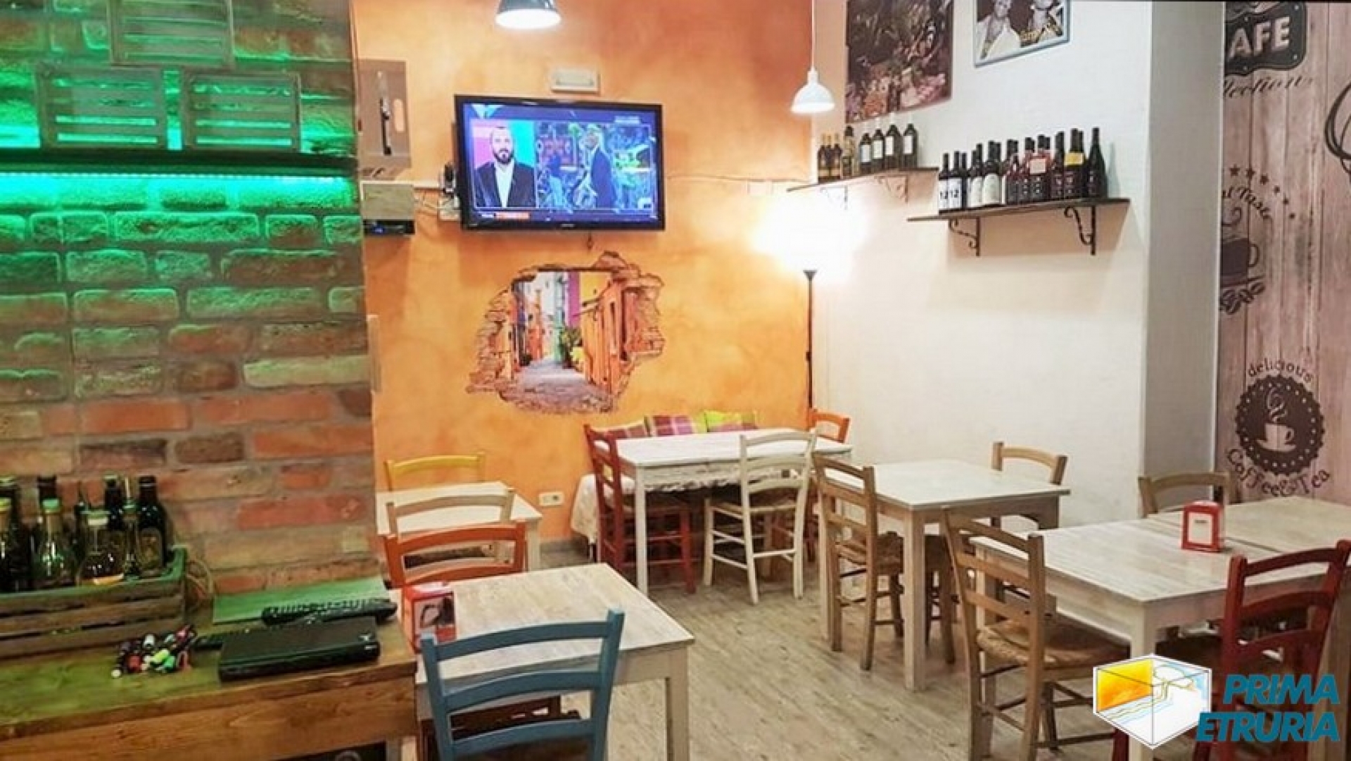 - MARINA DI GROSSETO - VENDESI ATTIVITà DI BAR 