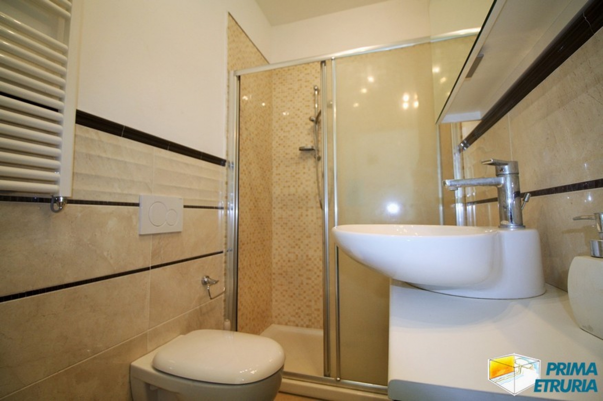 BELLISSIMO MONOLOCALE CON FANTASTICA VISTA FRONTE MARE - ZONA ROSMARINA - 