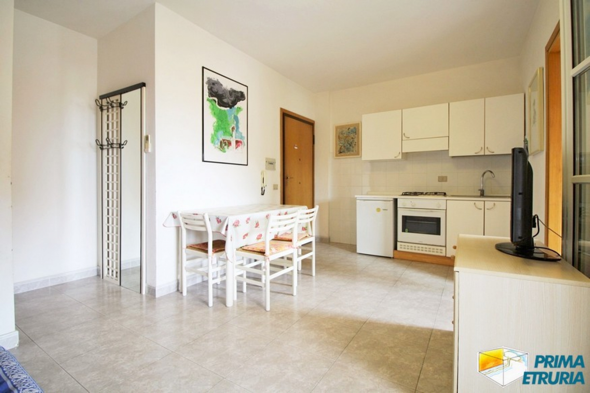 BILOCALE VISTA MARE - ZONA CENTRO -