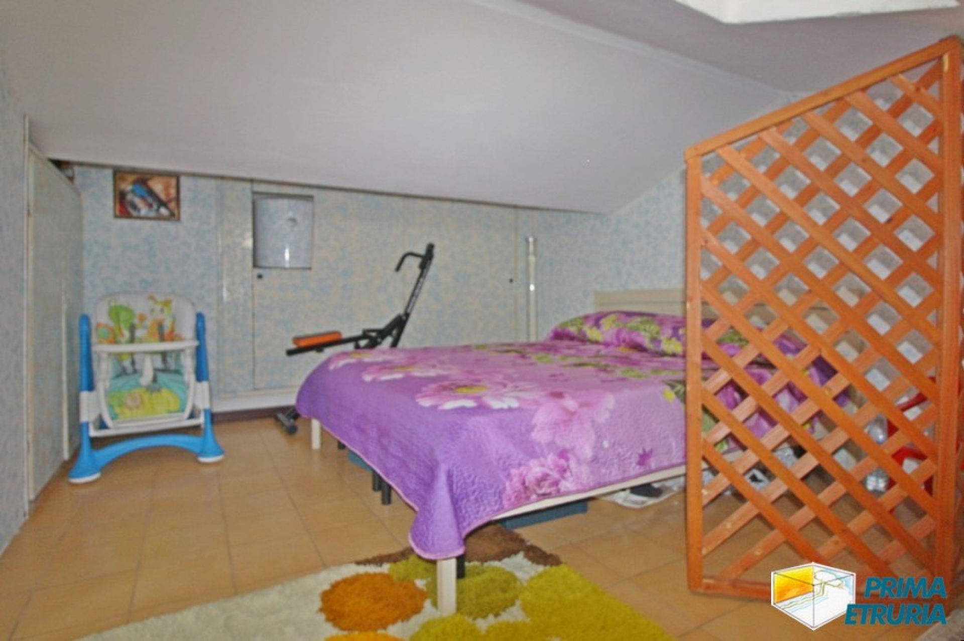 TRILOCALE FINEMENTRE RISTRUTTURATO - ZONA TOMBOLO -
