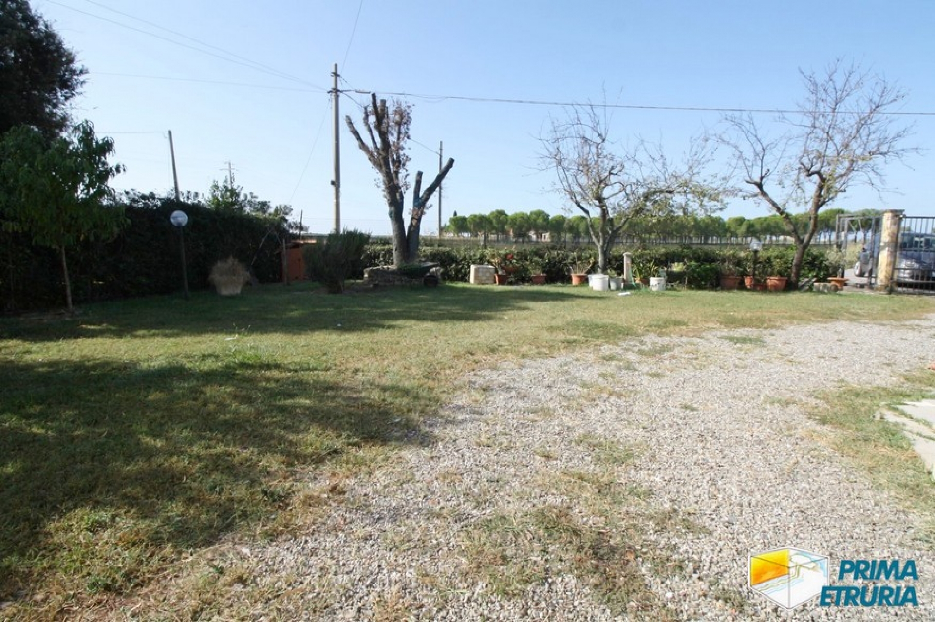 - PRINCIPINA TERRA - PODERE CON 500MQ DI GIARDINO
