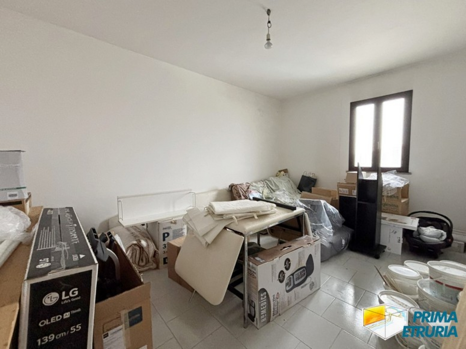 Capannone Commerciale Multifunzionale in Vendita a Marina di Grosseto