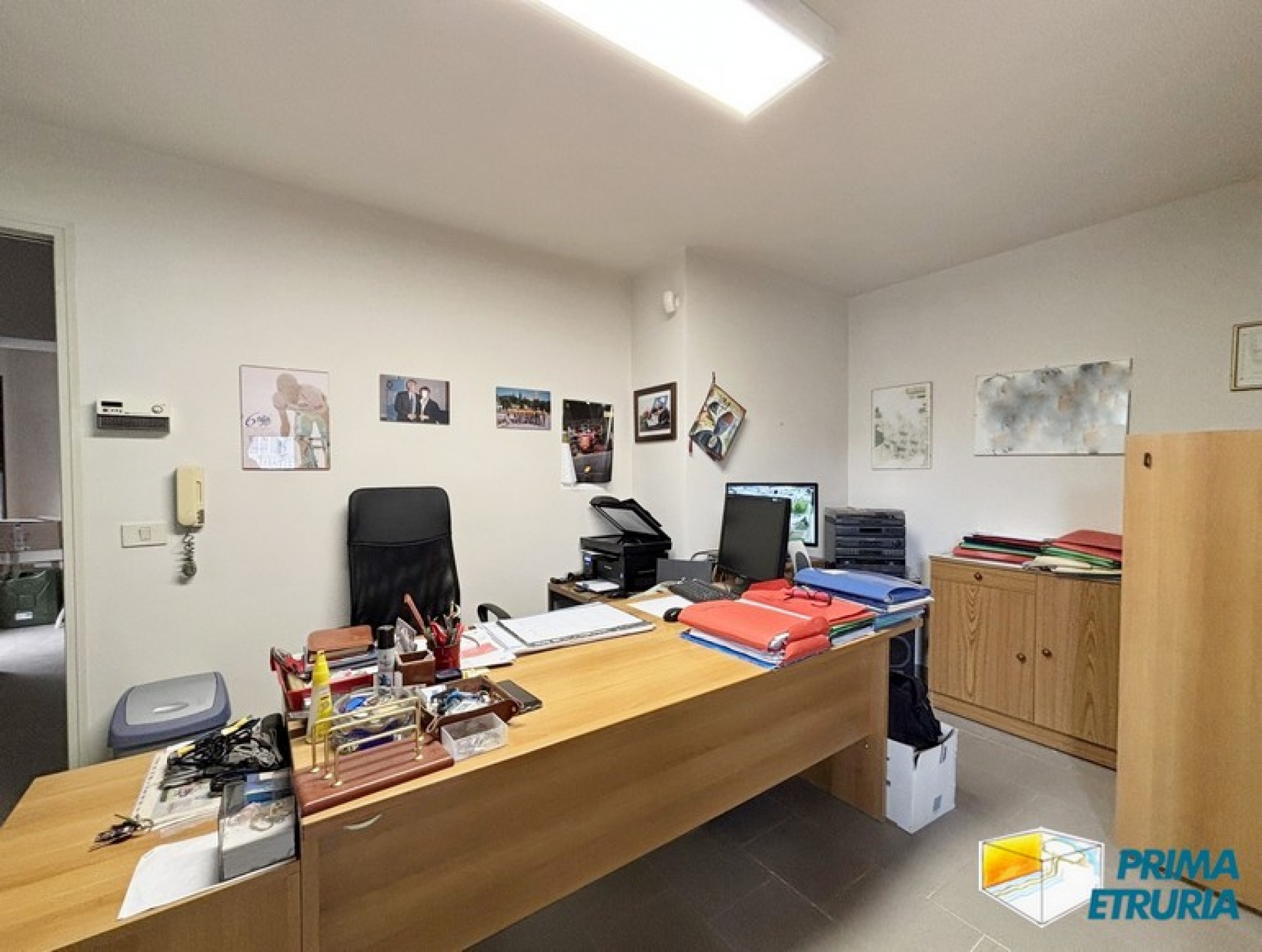 Capannone Commerciale Multifunzionale in Vendita a Marina di Grosseto