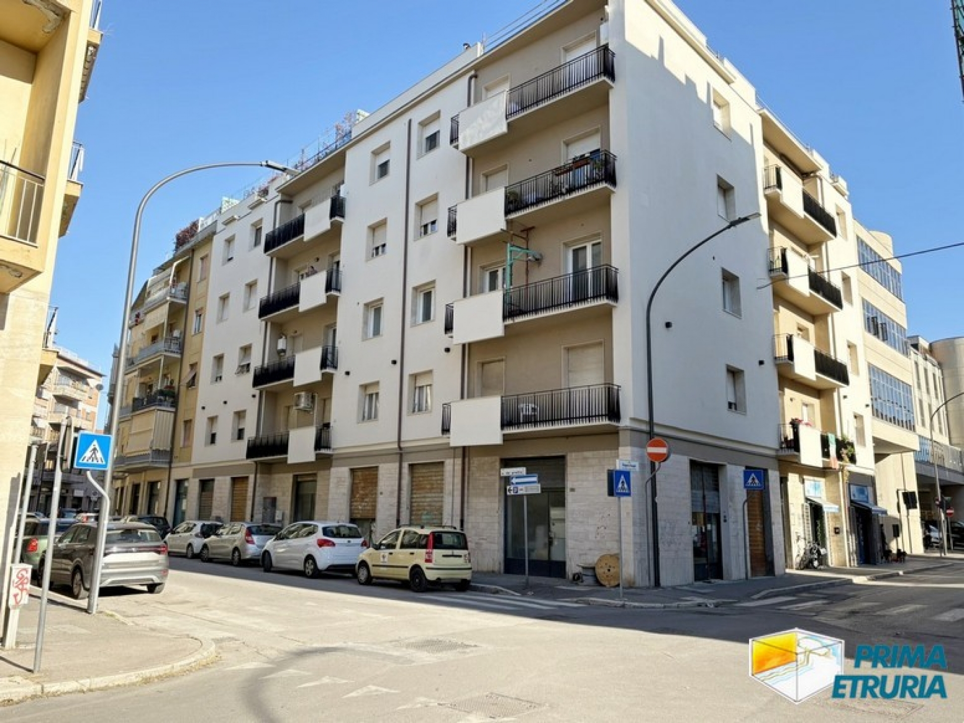 - GROSSETO - Bilocale ristrutturato con balconcino in condominio riqualificato in zona Porta Nuova