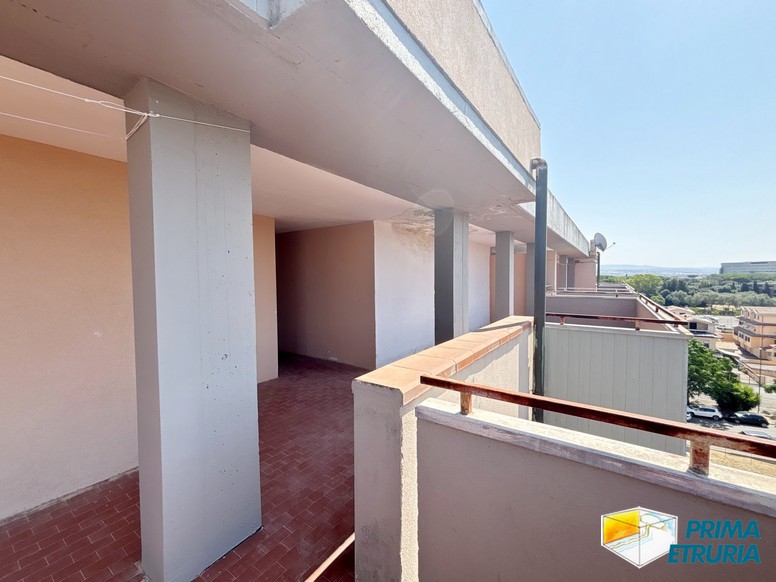 - GROSSETO - Attico su due livelli con terrazze, garage e posto auto in zona Sugherella