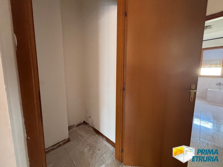 - GROSSETO - Attico su due livelli con terrazze, garage e posto auto in zona Sugherella