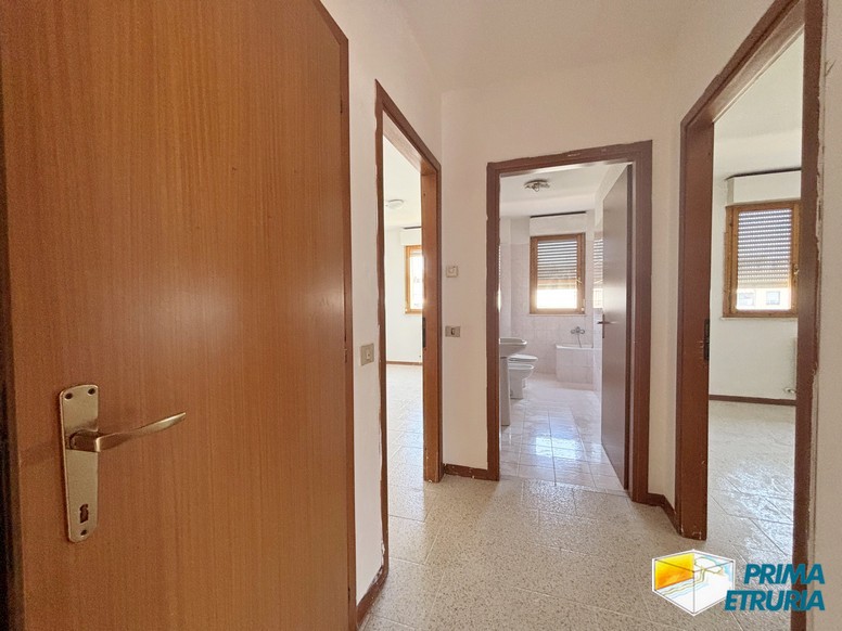- GROSSETO - Attico su due livelli con terrazze, garage e posto auto in zona Sugherella