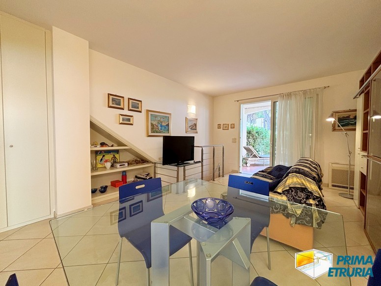 Bellissimo appartamento con taverna nella pineta di Rosmarina - ZONA ROSMARINA -