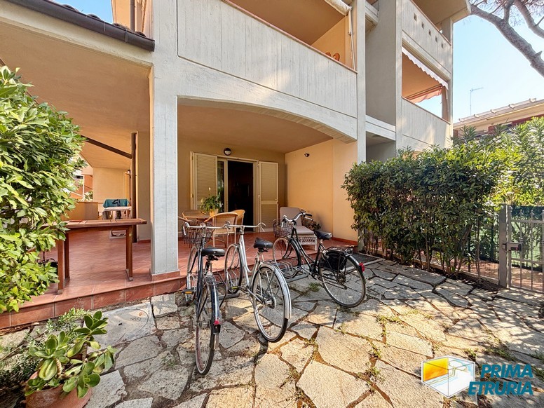 Bellissimo appartamento con taverna nella pineta di Rosmarina - ZONA ROSMARINA -