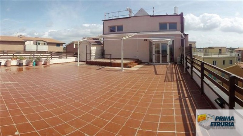 ESCLUSIVO ATTICO VISTA MARE