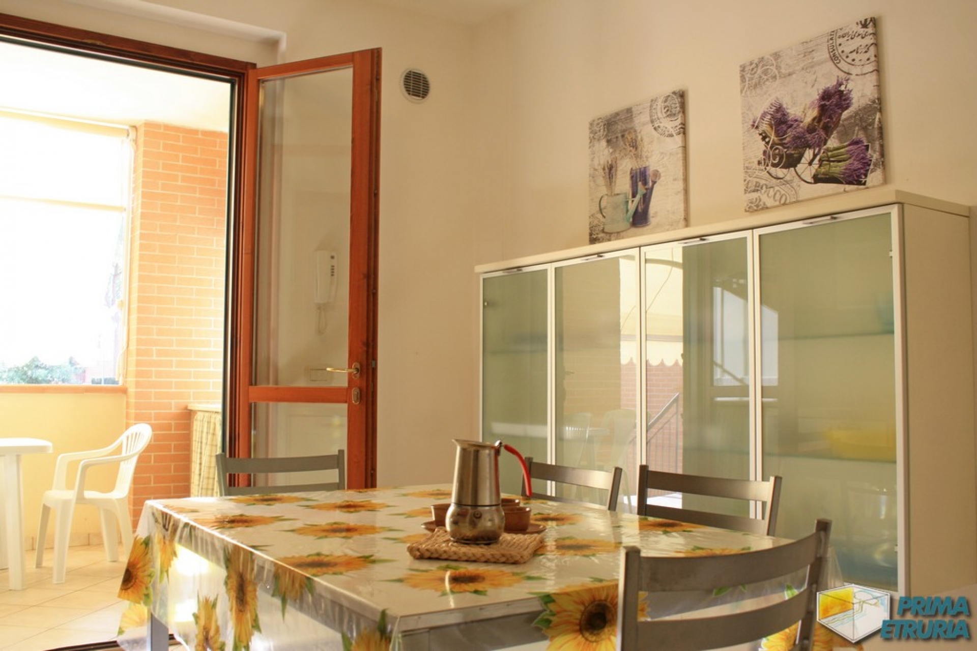 VENDESI TRILOCALE VIA DEL VOLTONCINO 27 - ZONA ROSMARINA -