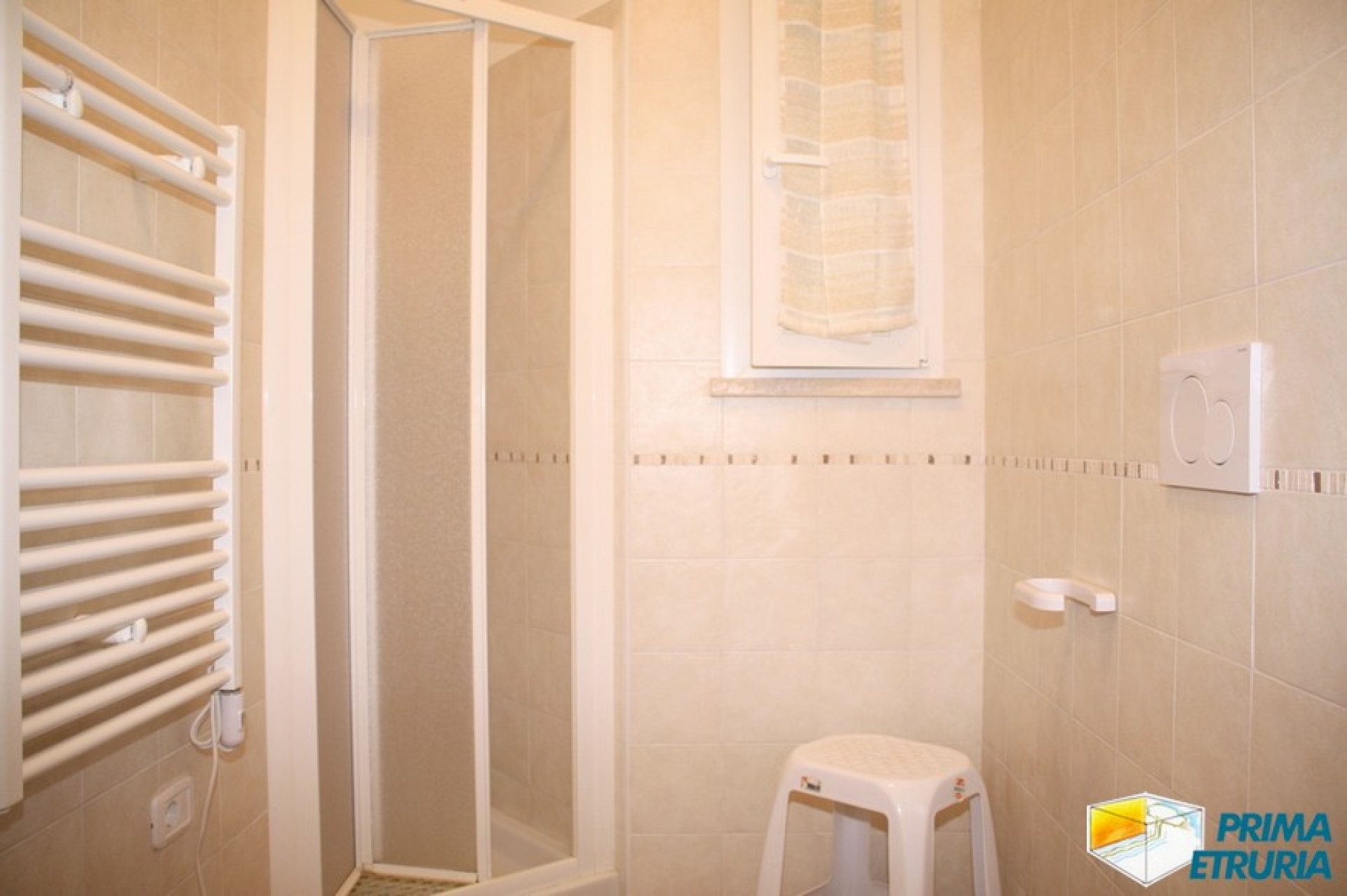 VENDESI TRILOCALE DI RECENTE COSTRUZIONE , VIA GIANNUTRI 21 - ZONA ROSMARINA - 