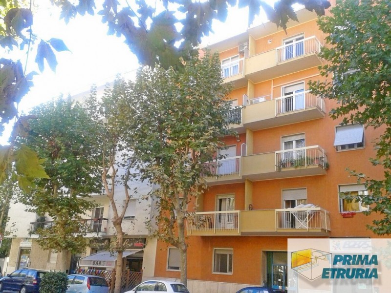 - GROSSETO - TRILOCALE VIA EMILIA 103