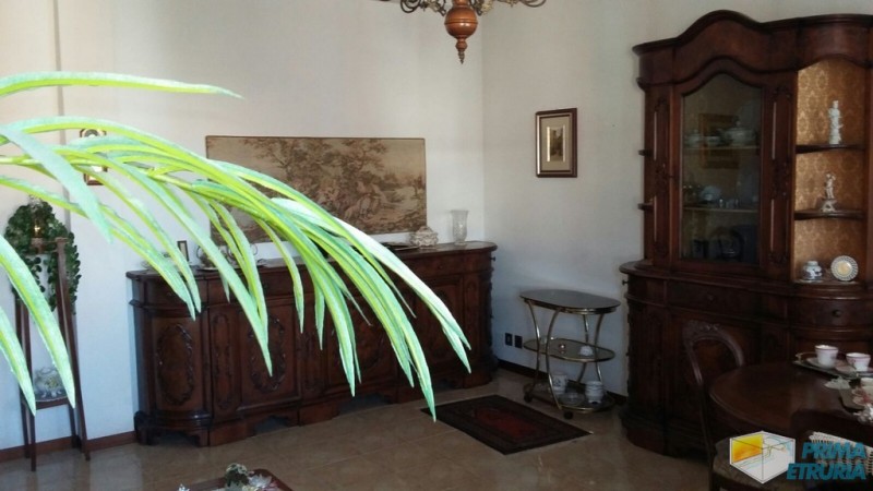 - GROSSETO - VENDESI TRILOCALE ZONA TRIBUNALE