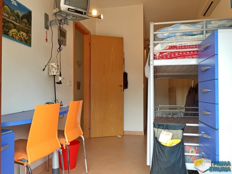 VENDESI TRILOCALE VIA CALA DI FORNO 7 - ZONA ROSMARINA -