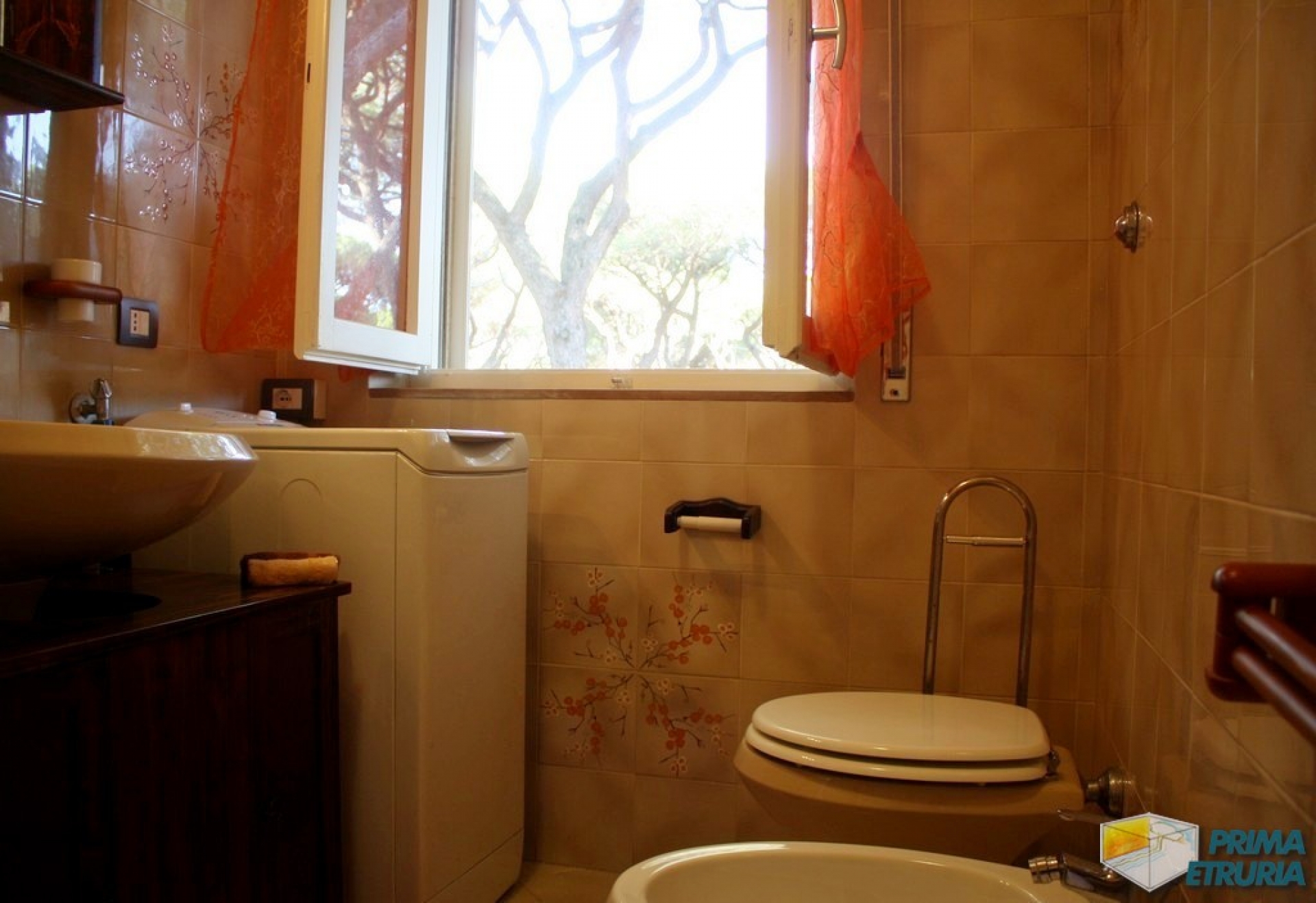 VENDESI TRILOCALE VIA DEL MAESTRALE 7 - ZONA ROSMARINA -