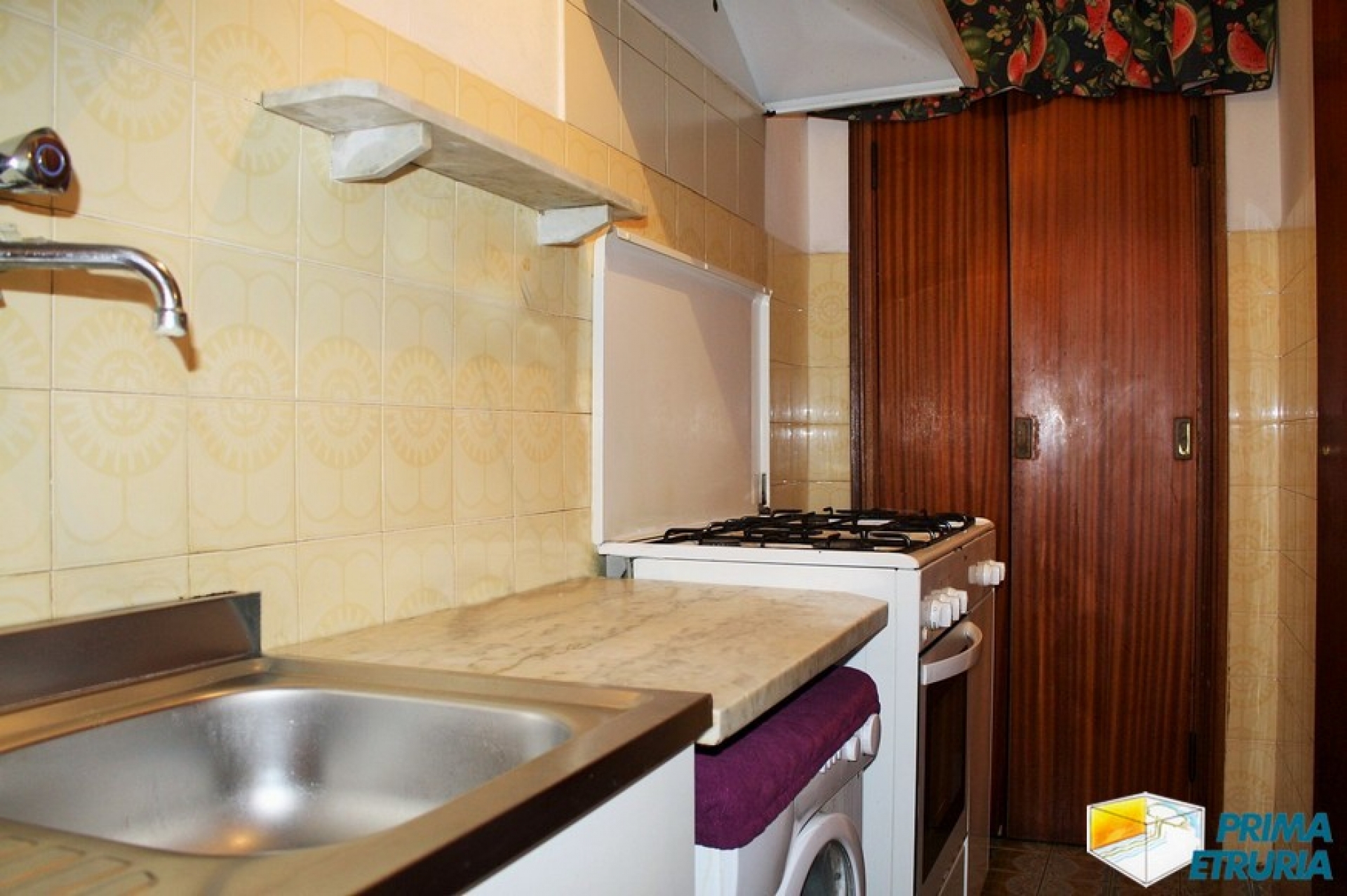 VENDESI TRILOCALE CON GIARDINO - ZONA ROSMARINA -